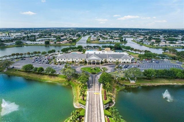 5 of 7 - 115 Sussex F 115, West Palm Beach, FL