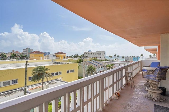 5 of 38 - 801 S Ocean Dr 502, Hollywood, FL