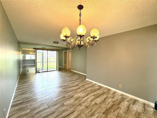 5 of 22 - 10434 Sunrise Lakes Blvd 110, Sunrise, FL