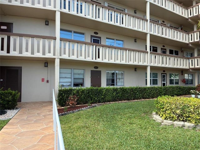 1 of 5 - 1024 Farnham O 1024, Deerfield Beach, FL