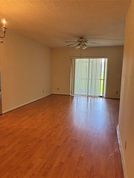 3 of 20 - 10402 Sunrise Lakes Blvd 102, Sunrise, FL