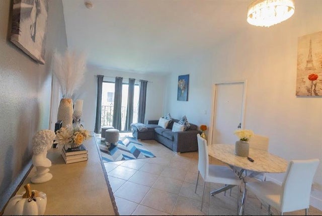 2 of 12 - 50 Se 12th St 2360, Boca Raton, FL