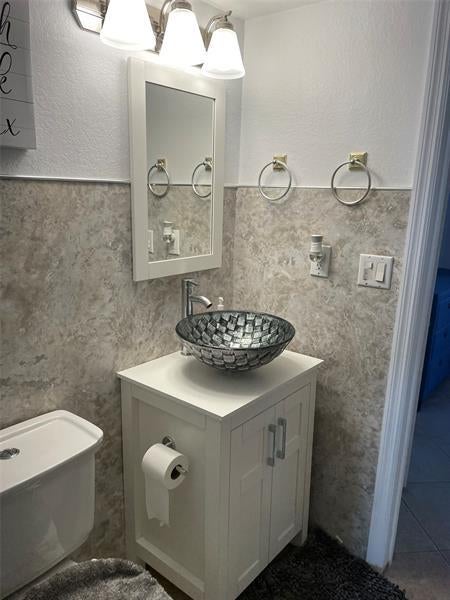 4 of 11 - 50 Se 12th St 2360, Boca Raton, FL
