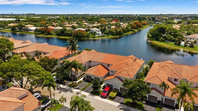 2 of 39 - 3748 San Simeon Cir, Weston, FL