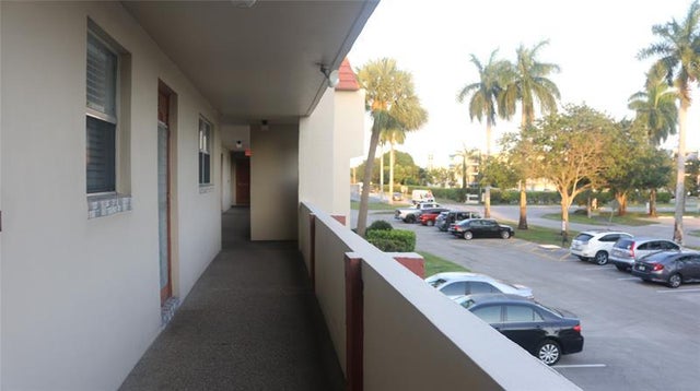 2 of 41 - 7891 Sunrise Lakes Dr 203, Sunrise, FL