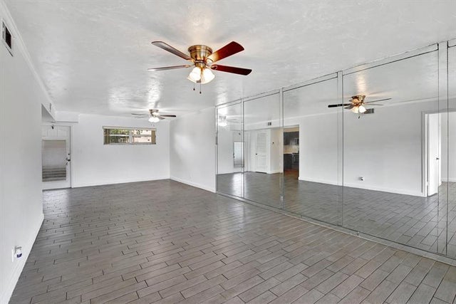 5 of 16 - 9400 N Hollybrook Lake Dr 105, Pembroke Pines, FL