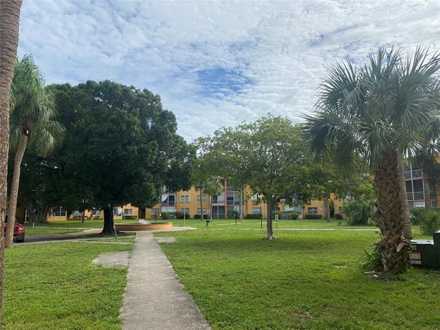 2 of 12 - 4354 Nw 9th Ave 14-1e, Deerfield Beach, FL