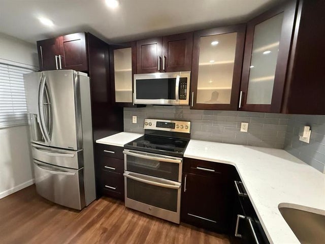 2 of 20 - 9480 Poinciana Pl 410, Davie, FL