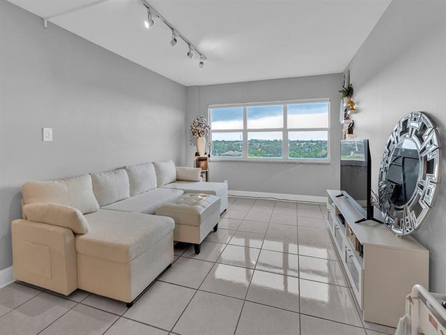 5 of 26 - 2555 Ne 11th St 708, Fort Lauderdale, FL