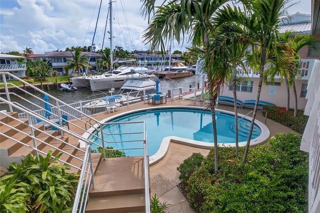 1 of 38 - 2824 Ne 33rd Ct 8, Fort Lauderdale, FL