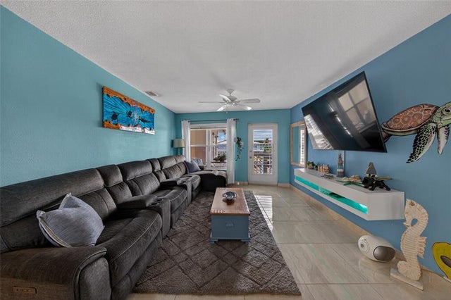 5 of 38 - 2824 Ne 33rd Ct 8, Fort Lauderdale, FL
