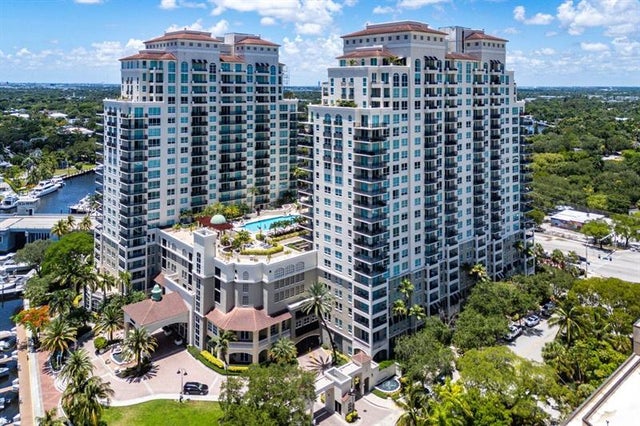 1 of 62 - 610 W Las Olas Blvd 517, Fort Lauderdale, FL