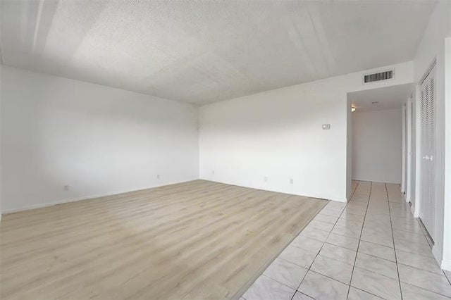 4 of 28 - 6289 Lear Dr 403, Lake Worth, FL