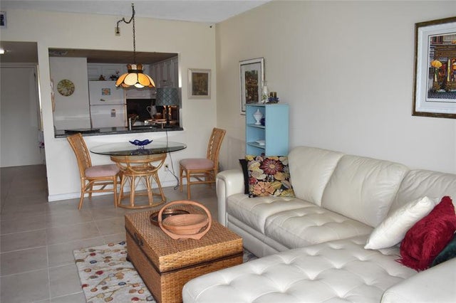 3 of 30 - 900 River Reach Dr 214, Fort Lauderdale, FL
