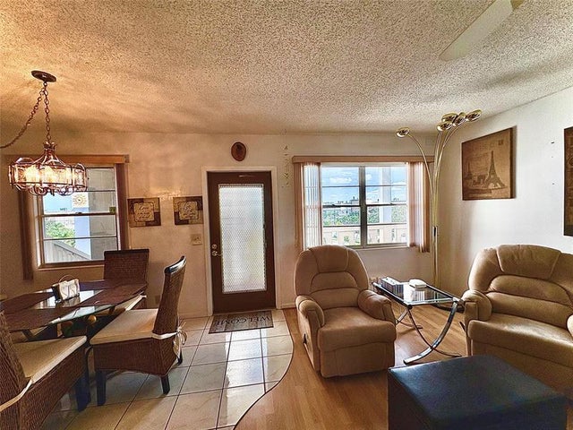 5 of 25 - 4046 Guildford C 4046, Boca Raton, FL