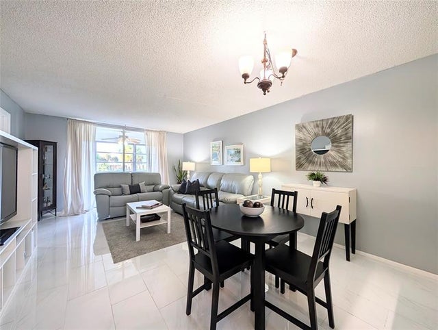 5 of 50 - 8021 N Sunrise Lakes Dr 203, Sunrise, FL