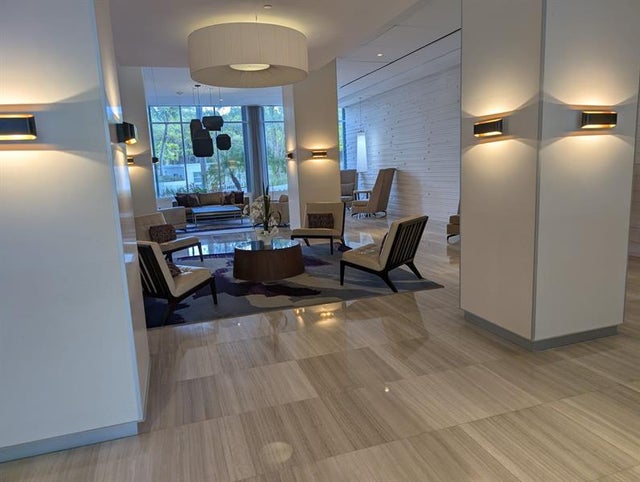 5 of 11 - 100 Bayview Dr 1005, Sunny Isles Beach, FL