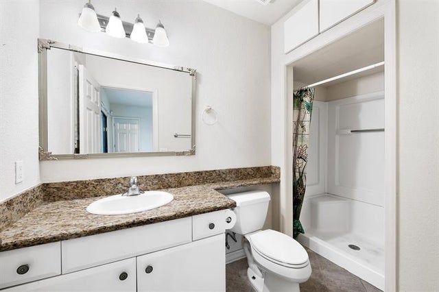 4 of 27 - 1260 N Riverside Dr 1260, Pompano Beach, FL