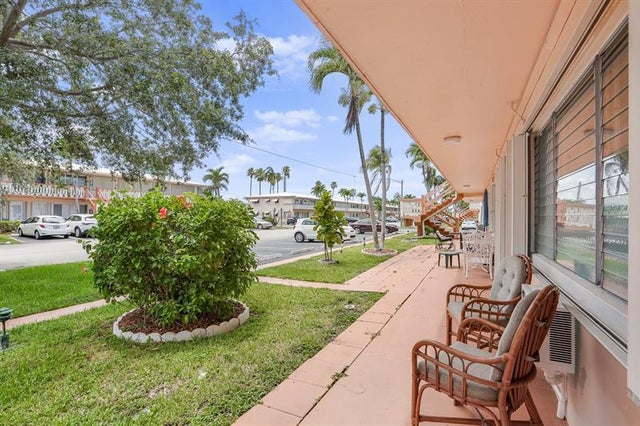 1 of 24 - 1015 Sw 11th Ave 5k, Hallandale, FL
