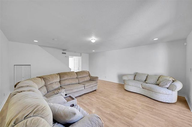 5 of 15 - 225 Se 11th Ave 225, Pompano Beach, FL
