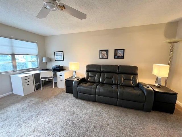 2 of 44 - 105 Oakridge I 105, Deerfield Beach, FL