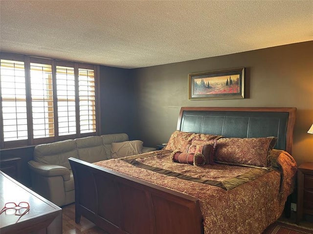 4 of 26 - 427 Golden Isles Dr 14c, Hallandale, FL