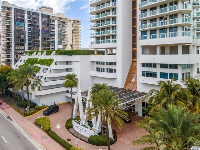 2 of 43 - 6365 Collins Ave 907, Miami Beach, FL