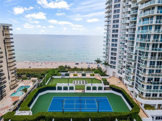 5 of 43 - 6365 Collins Ave 907, Miami Beach, FL