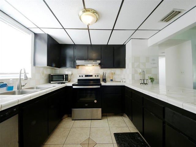 4 of 19 - 1920 N Congress Ave 105, West Palm Beach, FL