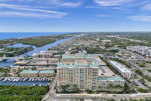 2 of 39 - 700 E Boynton Beach Blvd 406, Boynton Beach, FL