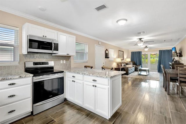 4 of 38 - 830 Meadowlark Ln 830, Delray Beach, FL