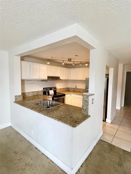 3 of 13 - 7175 Orange Dr 118h, Davie, FL