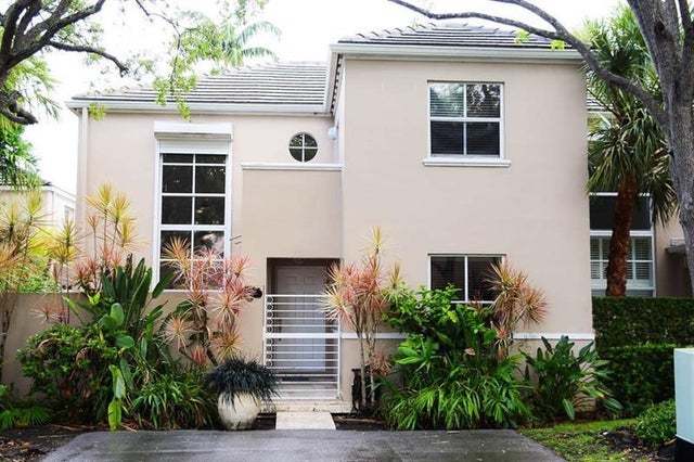 1 of 12 - 7171 Miller Dr 1, Miami, FL