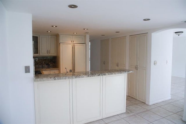 4 of 12 - 7171 Miller Dr 1, Miami, FL