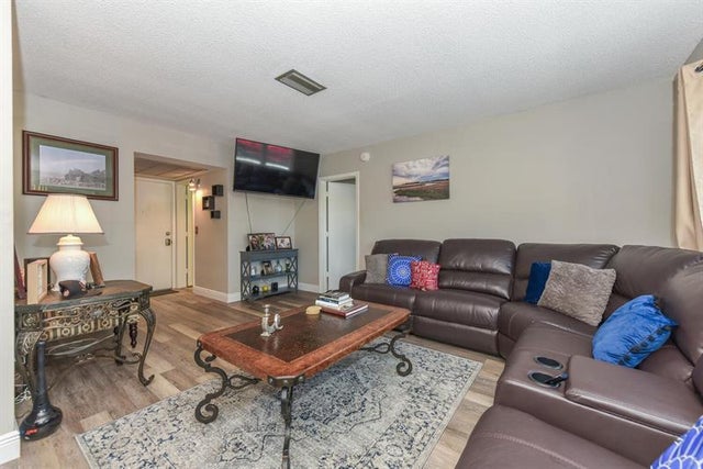 1 of 16 - 298 Sw 6th St 103, Boca Raton, FL