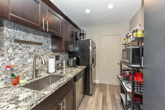 4 of 16 - 298 Sw 6th St 103, Boca Raton, FL