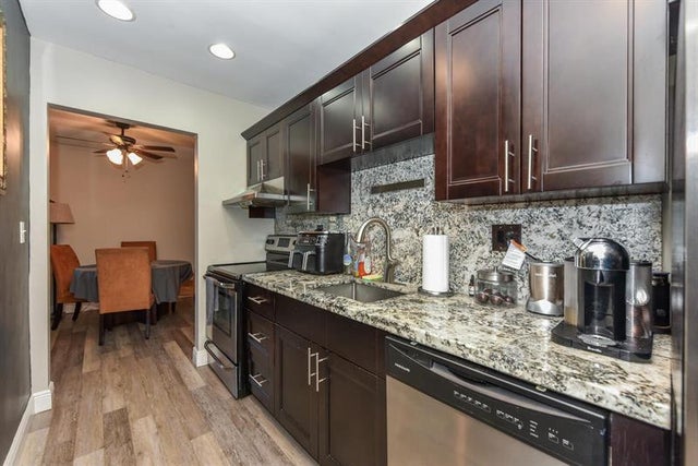 5 of 16 - 298 Sw 6th St 103, Boca Raton, FL
