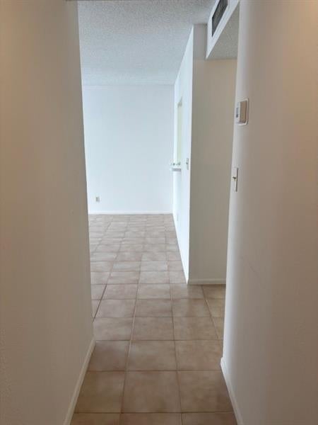 5 of 10 - 1421 S Ocean Blvd 218, Pompano Beach, FL