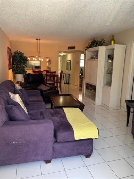 2 of 11 - 5321 Ne 24th Ter 203a, Fort Lauderdale, FL
