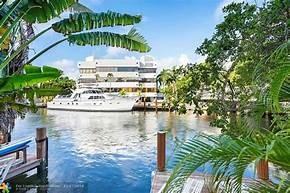 1 of 14 - 301 Isle Of Capri Dr 301, Fort Lauderdale, FL