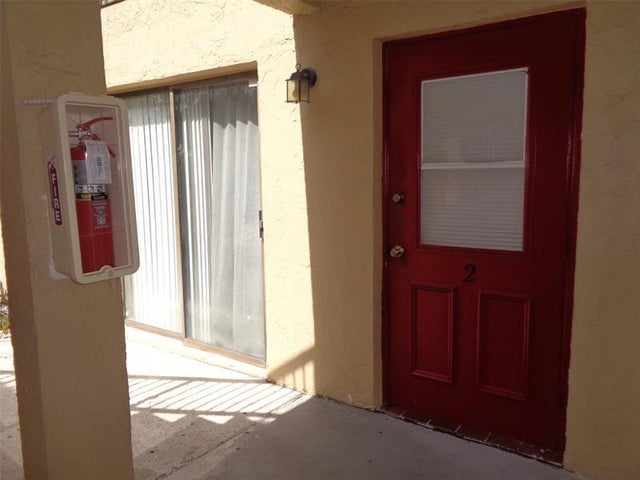 2 of 18 - 2611 Riverside Dr 2, Coral Springs, FL