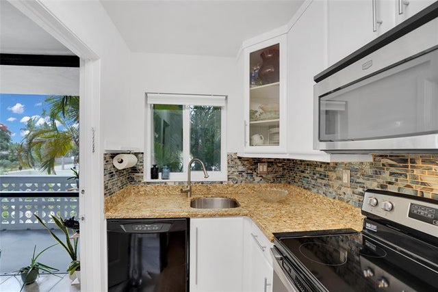 5 of 32 - 1425 Arthur St 214b, Hollywood, FL