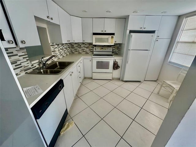 1 of 1 - 2302 Lucaya Ln D2, Coconut Creek, FL