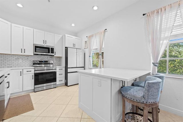 3 of 18 - 6951 Lakeside Circle N 216-2, Davie, FL