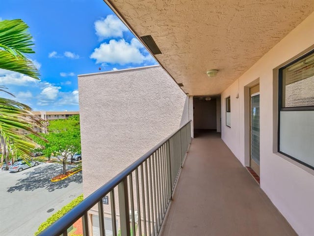 5 of 52 - 2748 Nw 104th Ave 406, Sunrise, FL