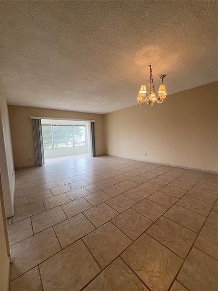 2 of 11 - 4270 Nw 40th St 206, Lauderdale Lakes, FL