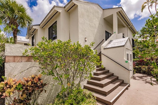 2 of 33 - 16041 Loch Katrine Trl 7504, Delray Beach, FL