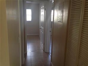 4 of 8 - 2461 Sw 82nd Ave 101, Davie, FL