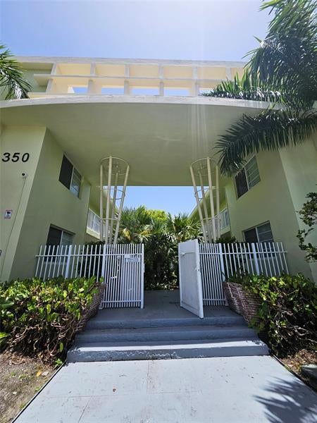 2 of 19 - 350 S Shore Dr 8, Miami Beach, FL