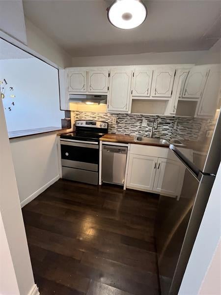 1 of 16 - 9141 Sunrise Lakes Blvd 115, Sunrise, FL